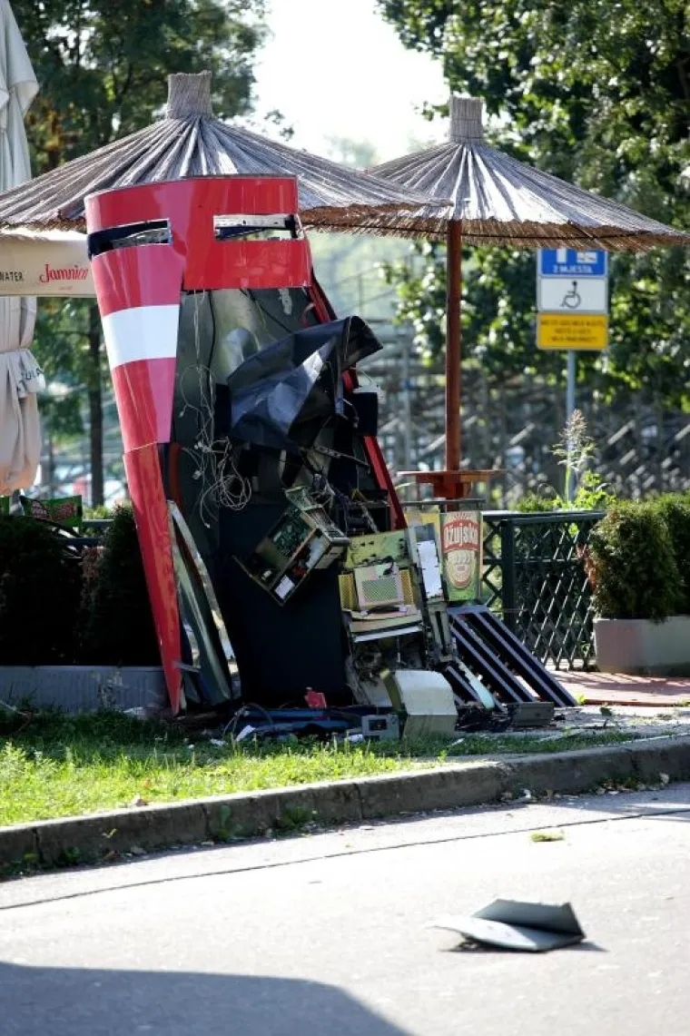 Na zagrebačkom Jarunu plinom raznijeli bankomat i ukrali novac