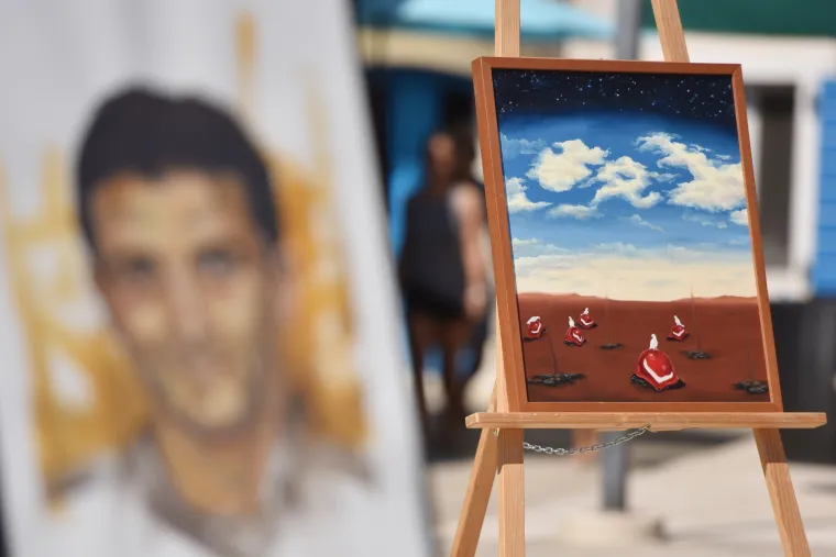 Vodice: uoči 10. obljetnice Kornatske tragedije postavljene slike poginulih vatrogasaca