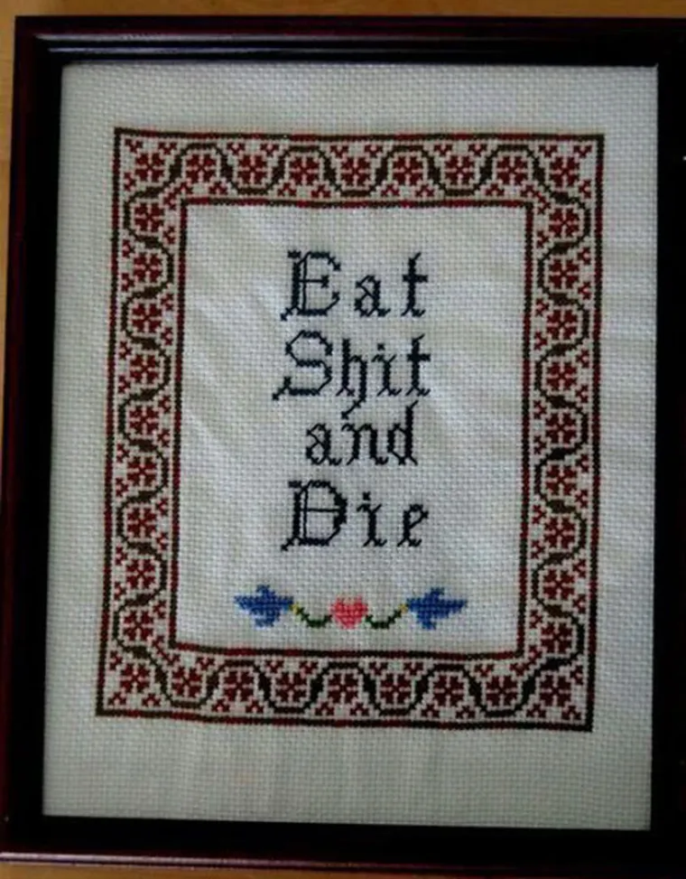 KADA BAKE POKLANJAJU: Ovi su pokloni toliko grozni da se ne možete ni ljutiti, već samo umrijeti od smijeha