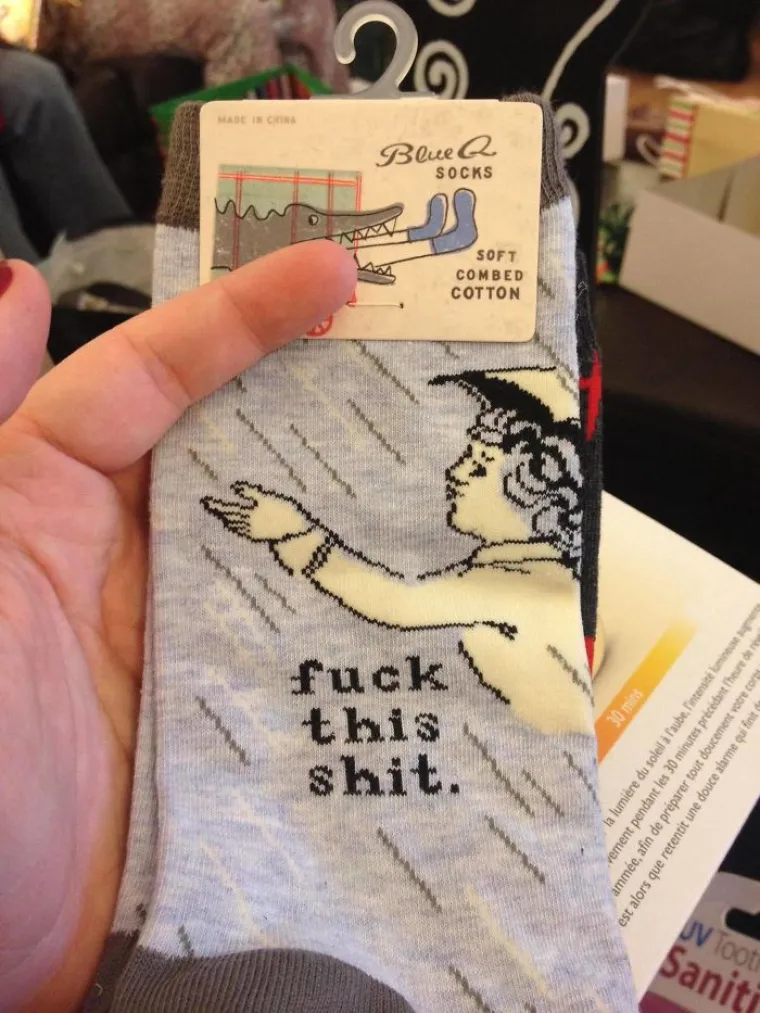 KADA BAKE POKLANJAJU: Ovi su pokloni toliko grozni da se ne možete ni ljutiti, već samo umrijeti od smijeha