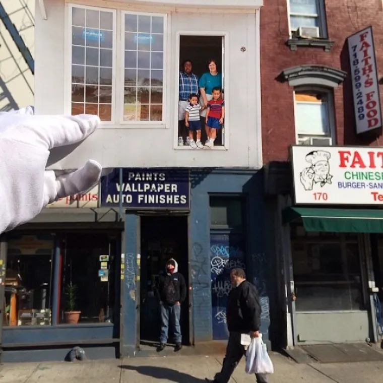 GOLOGUZI POLICAJCI I EKSCENTRIČNI PROLAZNICI: Svakodnevne situacije spojio s izrescima iz novina i nasmijao javnost