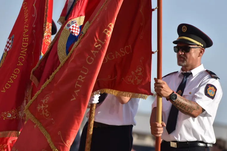 Vodice: mimohod sjećanja povodom 10. obljetnice stradanja vatrogasaca na Velikom Kornatu