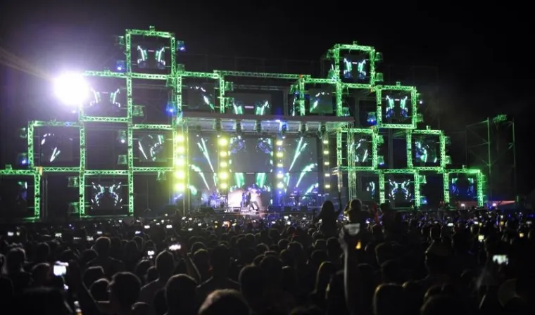 WILL SMITH I DJ JAZZY JEFF ZAPALILI POREČ: 'Princ iz Bel Aira' i njegov prijatelj rasplesali publiku, evo kako je bilo