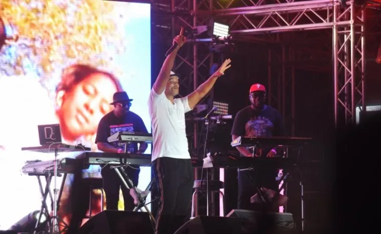 WILL SMITH I DJ JAZZY JEFF ZAPALILI POREČ: 'Princ iz Bel Aira' i njegov prijatelj rasplesali publiku, evo kako je bilo