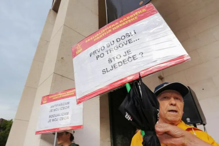 Prosvjed protiv uklanjanja imena mar&scaron;ala Tita u organizaciji inicijative 'Antifa&scaron;izam je moj izbor'
