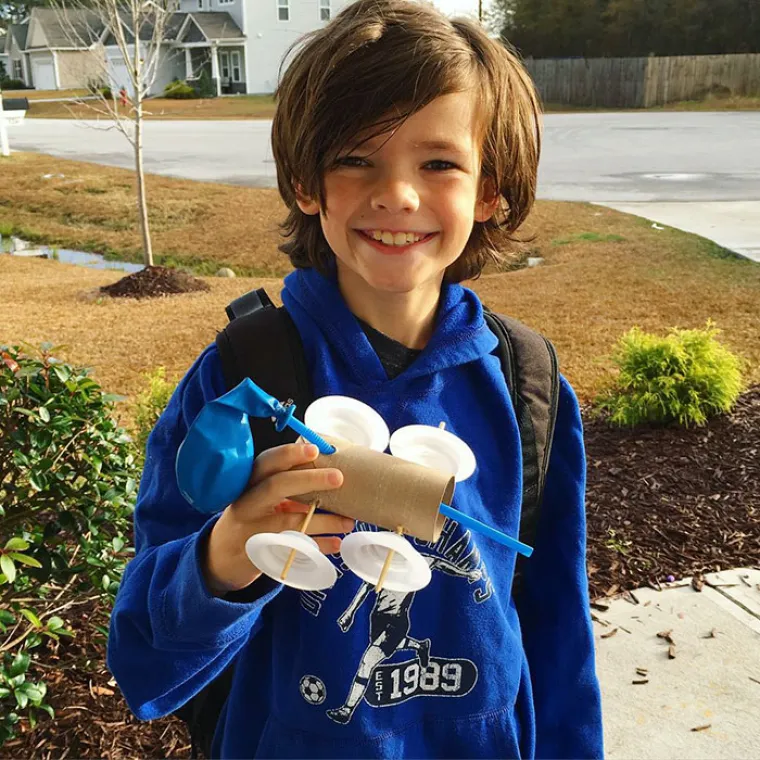 Auto kojeg pogoni balon