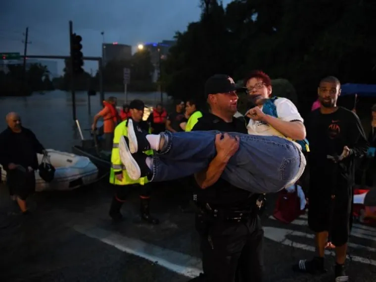 RAZORNE POSLJEDICE HARVEYJA: Potopljeni Houston i cijeli jugoistočni Teksas