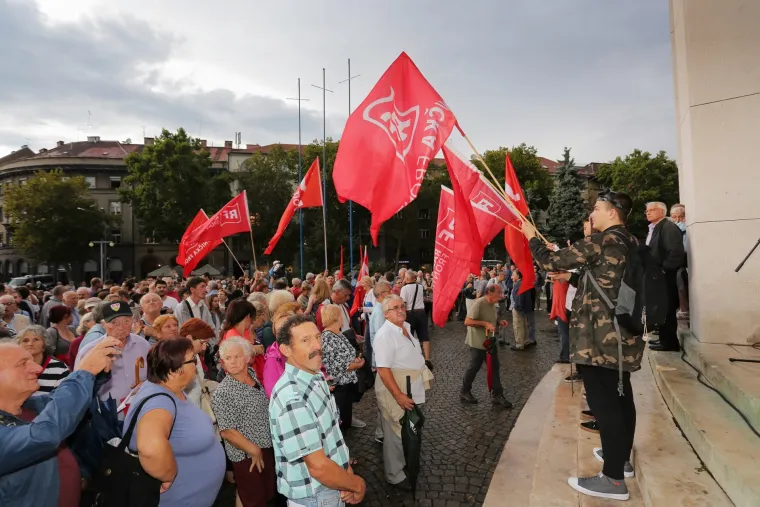 Zagreb: prosvjed protiv micanja imena mar&scaron;ala Tita u organizaciji inicijative Antifa&scaron;izam je moj izbor