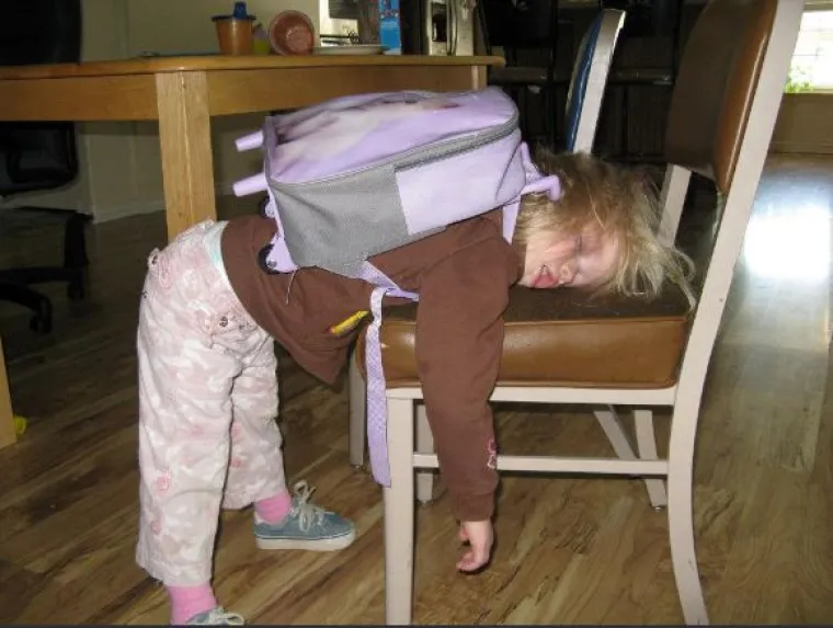 Nije im lako: fotke klinaca prije i poslije prvog dana &scaron;kole