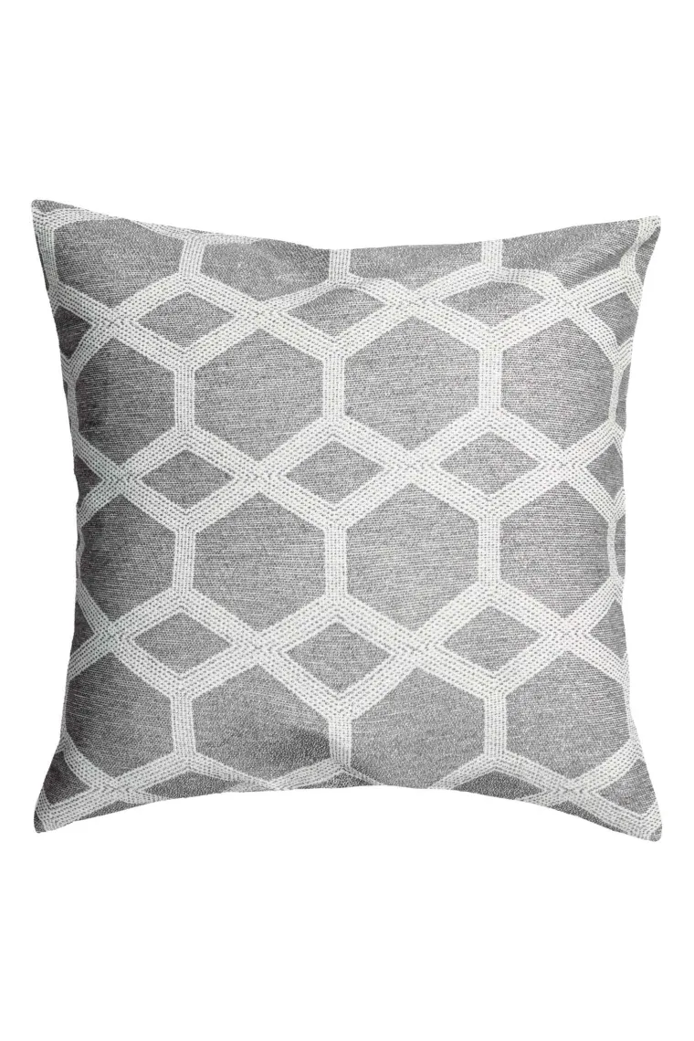 Jastučnica s uzorkom, H&amp;M Home, 109,11 kuna