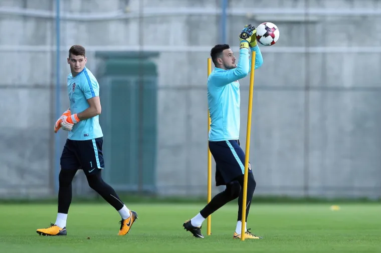 DRIL SE NASTAVLJA, NEMA MJESTA OPU&Scaron;TANJU: Vatreni se spremaju za Kosovo