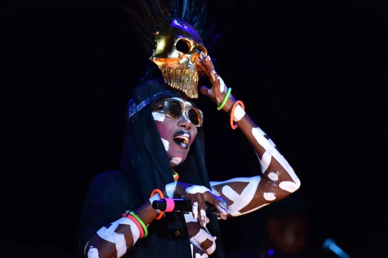 GRACE JONES ODUŠEVILA KONCERTOM U PULSKOJ ARENI: Pogledajte kako je izgledalo spektakularno otvaranje Dimensions festivala