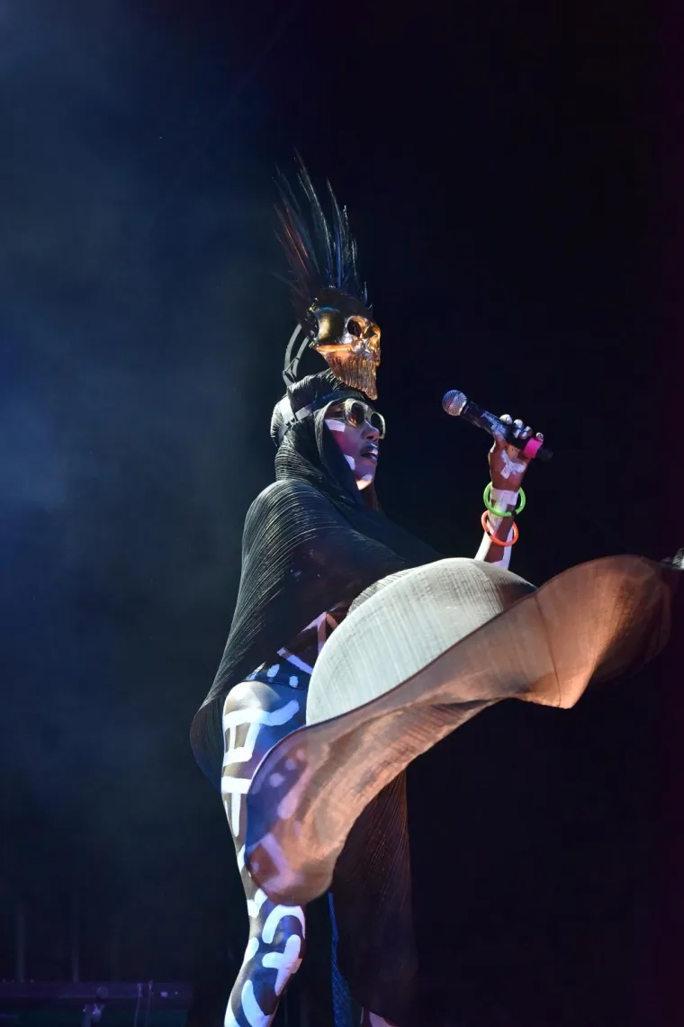 GRACE JONES ODU&Scaron;EVILA KONCERTOM U PULSKOJ ARENI: Pogledajte kako je izgledalo spektakularno otvaranje Dimensions festivala