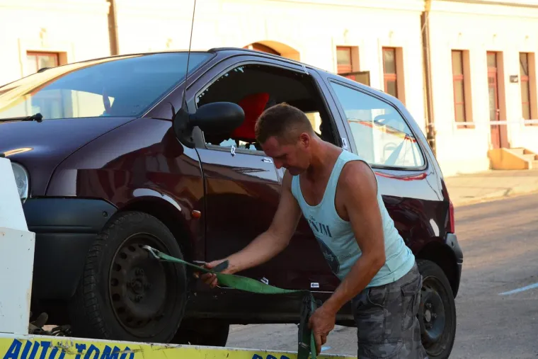 U sredi&scaron;tu Slatine hicima u glavu ubijen mu&scaron;karac