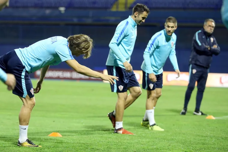 S VELIKOM DOZOM OPREZA: Ovako se Vatreni pripremaju za utakmicu protiv Kosova