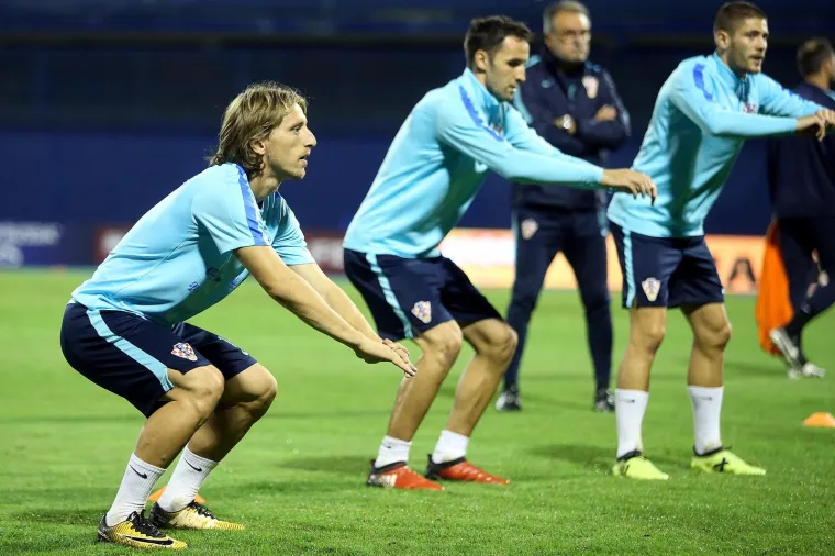 S VELIKOM DOZOM OPREZA: Ovako se Vatreni pripremaju za utakmicu protiv Kosova