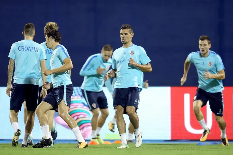 S VELIKOM DOZOM OPREZA: Ovako se Vatreni pripremaju za utakmicu protiv Kosova