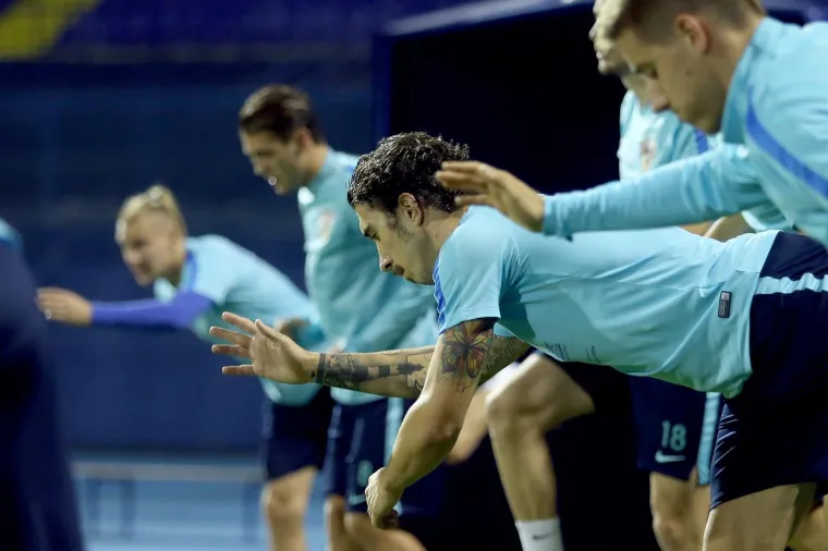 S VELIKOM DOZOM OPREZA: Ovako se Vatreni pripremaju za utakmicu protiv Kosova