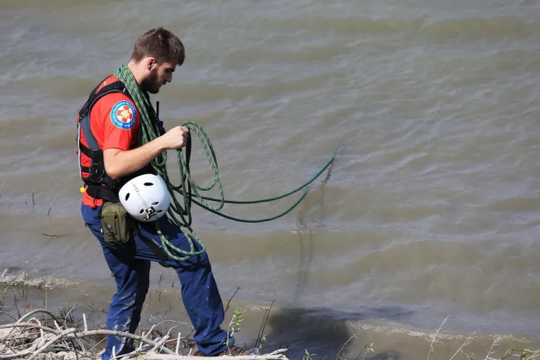Iz Dunava izvučeno tijelo dijeteta, traga se za jo&scaron; jednom osobom, najvjerojatnije majkom
