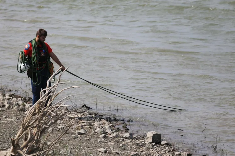 Iz Dunava izvučeno tijelo dijeteta, traga se za jo&scaron; jednom osobom, najvjerojatnije majkom