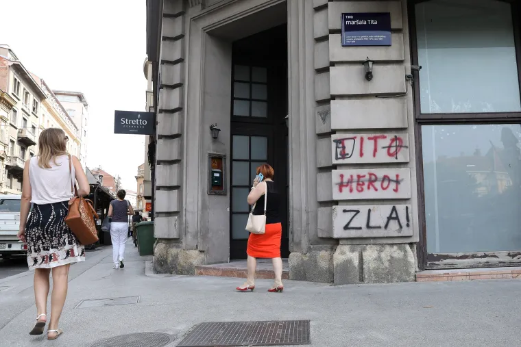 U tri retka stala priča o ideološkim, političkim i svjetonazorskim prijeporima