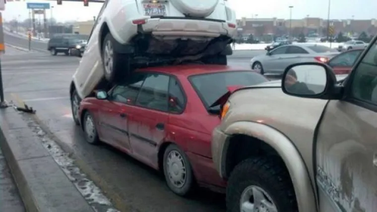 NESPOSOBNI SU DO BOLI, TKO IM JE DAO VOZAČKU? Njihove akrobacije mogu izvesti samo najveći antitalenti