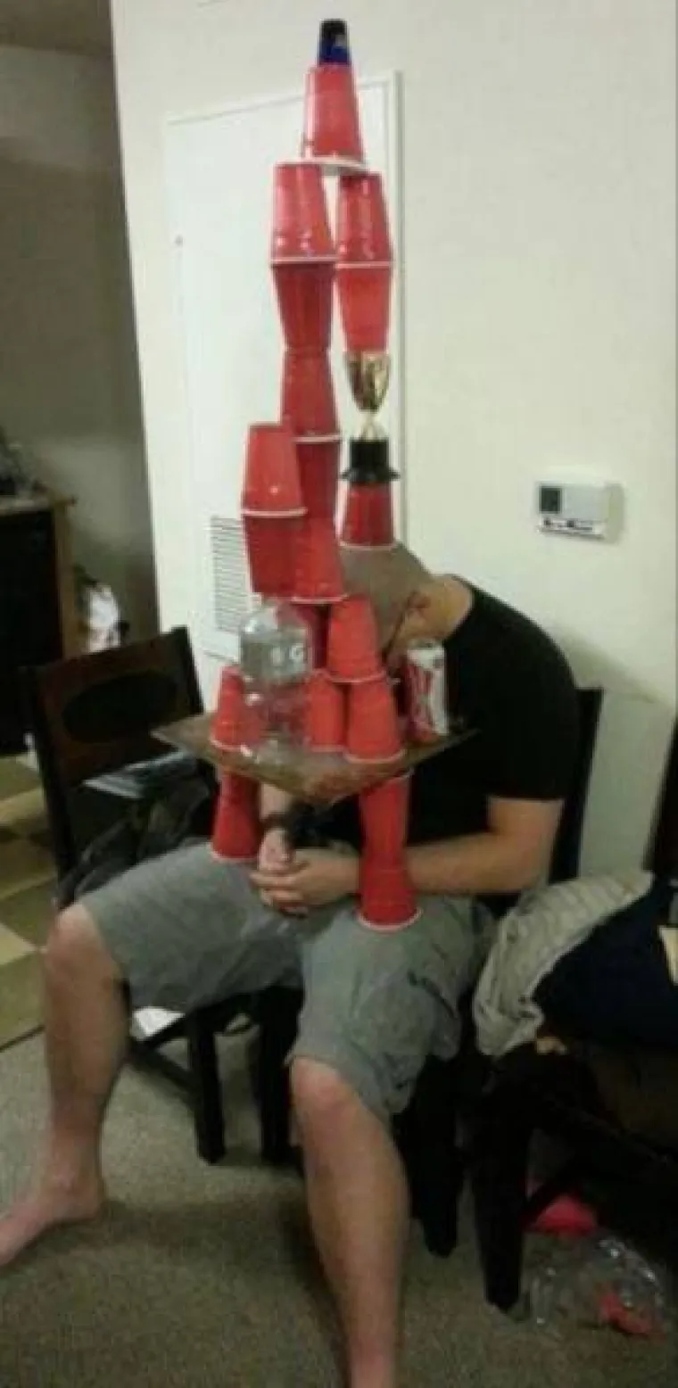 JESTE LI IKAD BILI OVAKO PIJANI? Imamo osjećaj da im ovo nije prvi put da misle: 'Vi&scaron;e nikad neću piti'