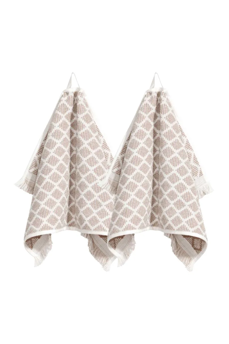 Komplet od dva manja ručnika, H&amp;M Home, 52,47 kuna