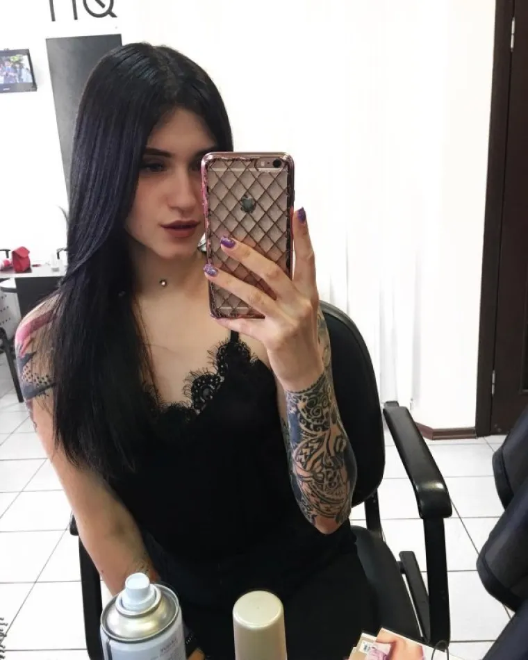 ČUDESNO SE OPORAVILA OD ANOREKSIJE: Imala je 30 kilograma, a danas se hvali oblinama i fotkama iz teretane