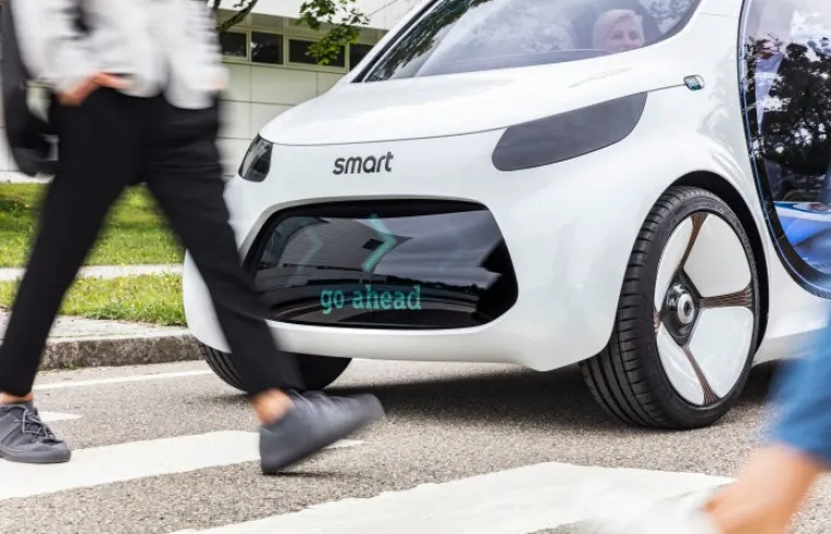 VOZILO BUDUĆNOSTI: Konceptni Smart vision EQ fortwo je potpuno autonoman gradski automobil