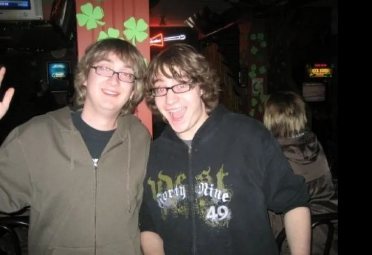 Kažu da svatko na svijetu ima svog dvojnika, a izgleda da su ovi ljudi na&scaron;li svoje