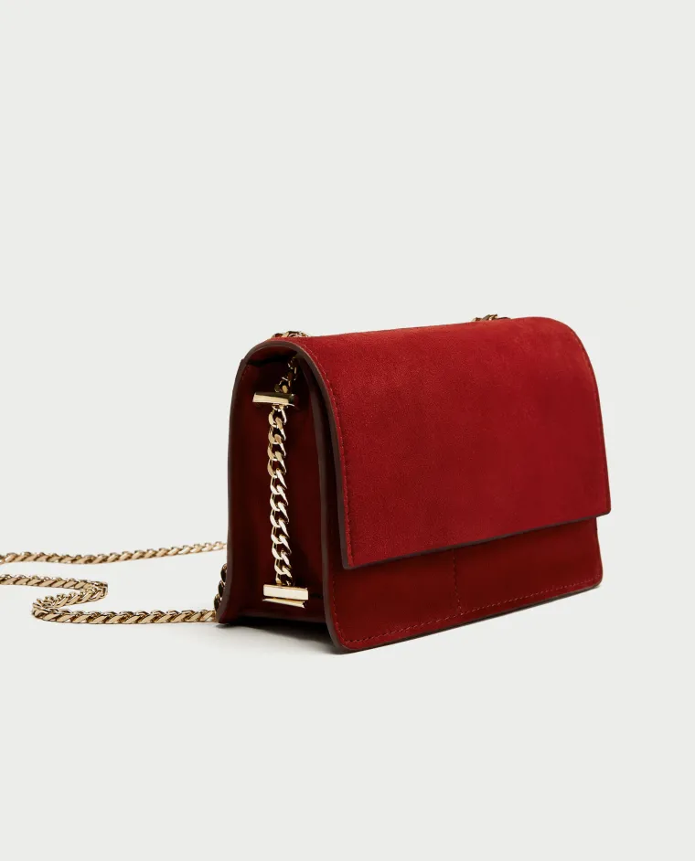 Torbica preko tijela od antilopa s rmenom zlatne boje, Zara, 349,90 kuna