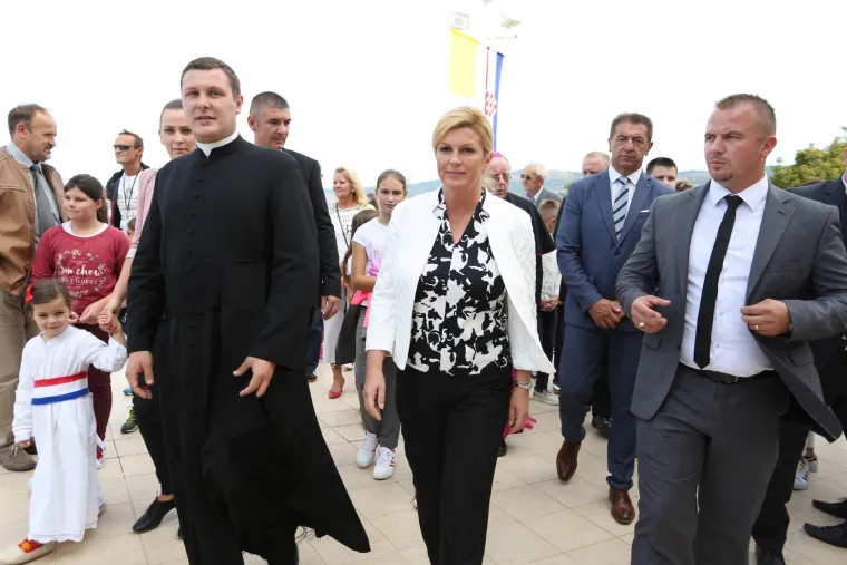 Predsjednica u posjeti ličkim gradovima i općinama