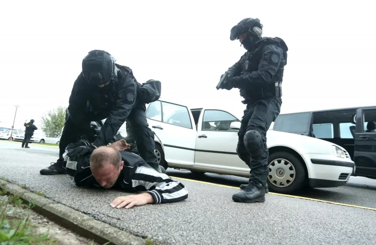 27. OBLJETNICA OSNUTKA ANTITERORISTIČKE JEDINICE LUČKO: Specijalci na vježbi pokazali spremnost