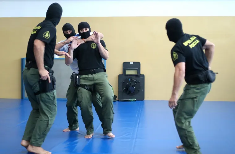 27. OBLJETNICA OSNUTKA ANTITERORISTIČKE JEDINICE LUČKO: Specijalci na vježbi pokazali spremnost