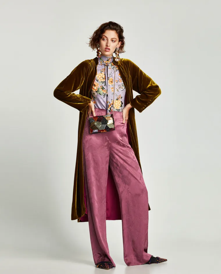 Dugi kimono od svile i baršuna, Zara, 799,90 kuna