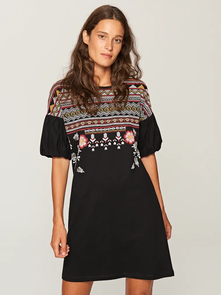Crna haljinica boho uzorka, 161,42 kune