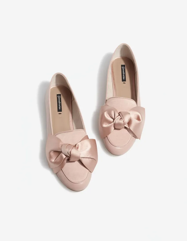 Satenske mokasinke s ma&scaron;nom, Stradivarius, 179,90 kuna