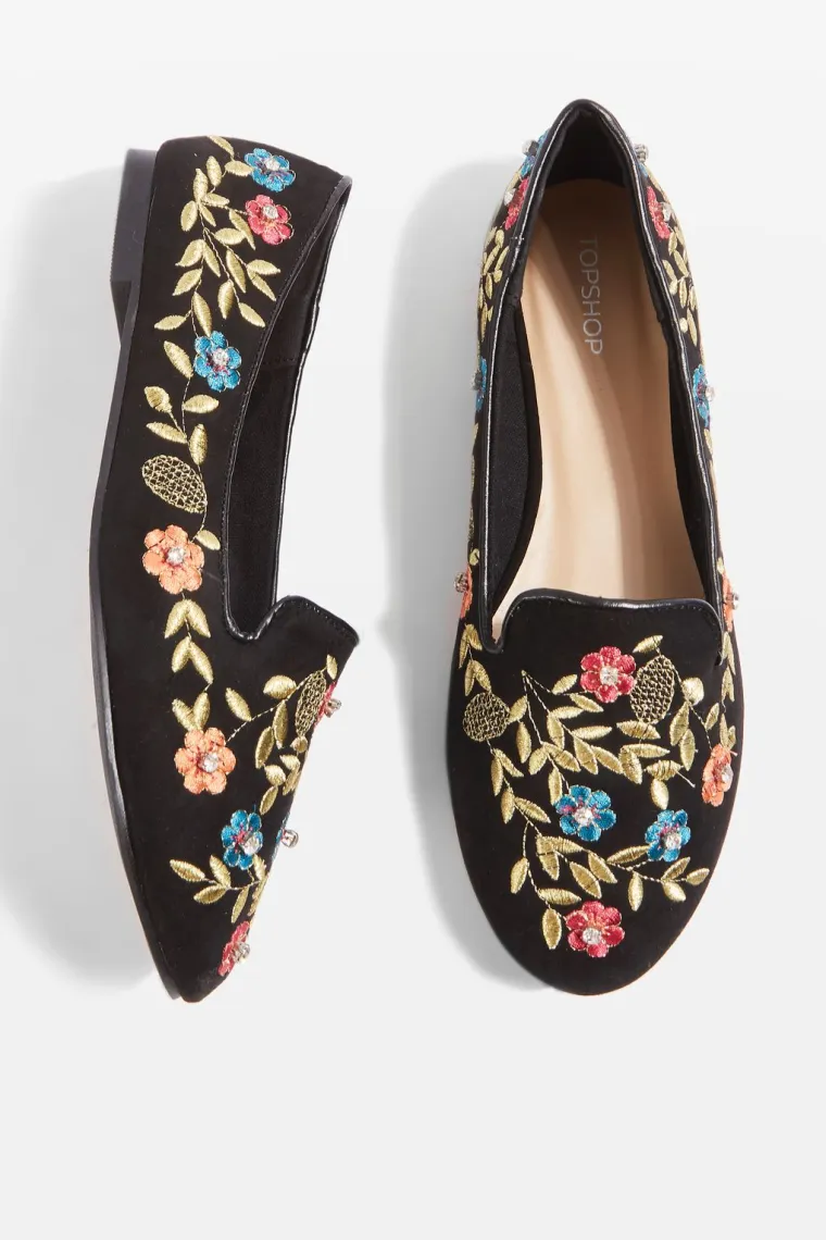 Niske cipele s izvezenim cvijećem, Topshop, 210,71 kuna