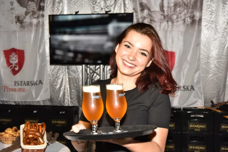 Buzet: Istarska pivovara predstavila prvi pivski pjenu&scaron;ac na svijetu