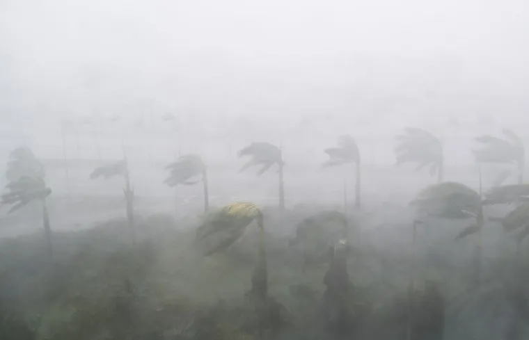 POGLEDAJTE RAZORNE POSLJEDICE URAGANA: Evo kako izgleda Miami nakon što je kroz njega protutnjala Irma