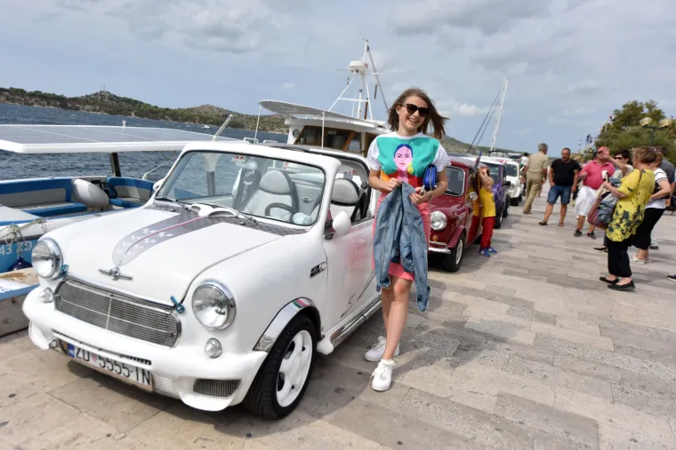 &Scaron;ibenik: na susretu ljubitelja Mini Morisa okupilo se preko 30 automobila iz cijele Europe