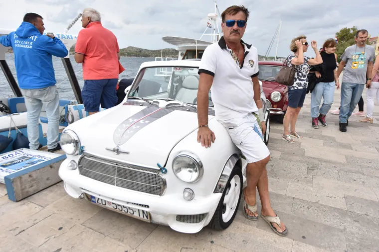 &Scaron;ibenik: na susretu ljubitelja Mini Morisa okupilo se preko 30 automobila iz cijele Europe