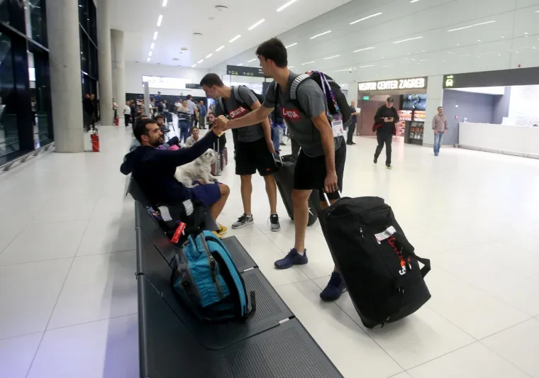 STIGLI HRVATSKI KO&Scaron;ARKA&Scaron;I: Nadali smo se da će fotografije s povratka biti puno veselije, no&hellip;