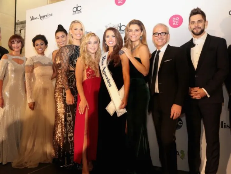 MISS SJEVERNE DAKOTE PRVI PUT U POVIJESTI POSTALA MISS AMERIKE: Predivna Cara je pomela konkurenciju