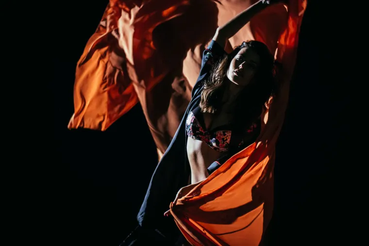 ROVINJ - Trg na lokvi 2 - Carera 25/ Yamamay beach - HVAR - Trg sv. Stjepana 18 - POREČ - Trg Slobode 1 - SVETI KRIŽ ZAČRETJE -  Roses Designer Outlet Centar