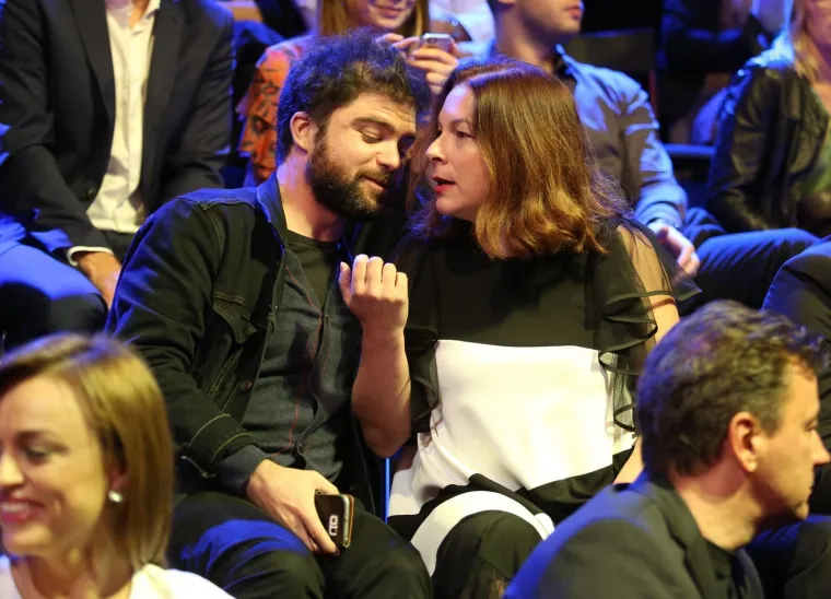 Glumci Filip Riđički i Jelena Miholjević