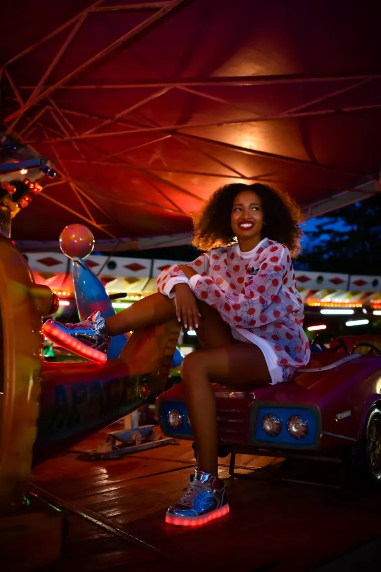 Stigle najoriginalnije tenisice ikad - LED lampice za veselu jesen