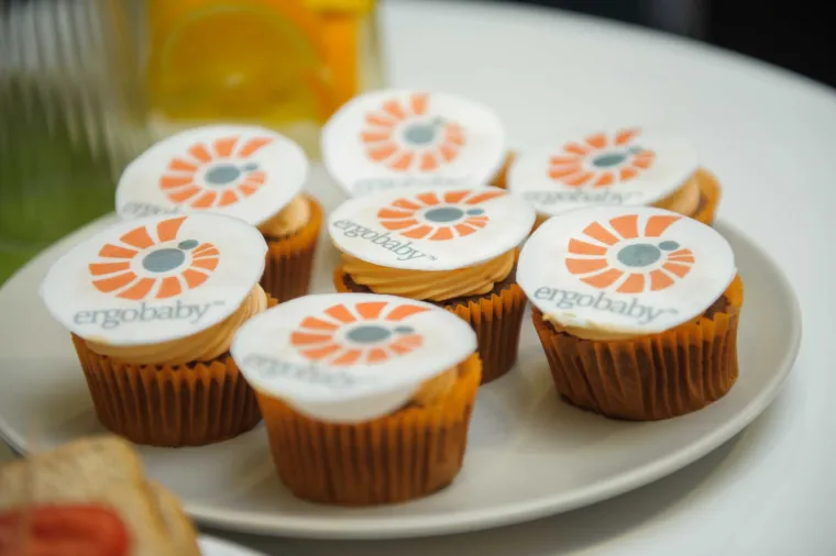 Obitelj Ergobaby dobila novog člana - pogledajte tko je sve došao na predstavljanje