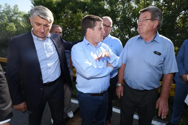 Ministri obi&scaron;li poplavljena područja u Zadarskoj županiji: Vlada najavila paket cijelovite pomoći